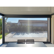 Store Screen Latéral Coffre 115 Gris Anthracite RAL 7016 avec Toile Charcoal 4.37x2.32m sur Pergola Bioclimatique H3 Entre Murs