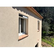 Fenêtres avec Volets Roulants Solaire