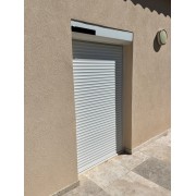 Volet Roulant Solaire sur Porte-Fenêtre