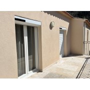 Portes-Fenêtres avec Volets Roulants Solaire