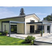 Pergola H4 Retractable (Droite) avec Pergola H3 Panneau Sandwich (Gauche)