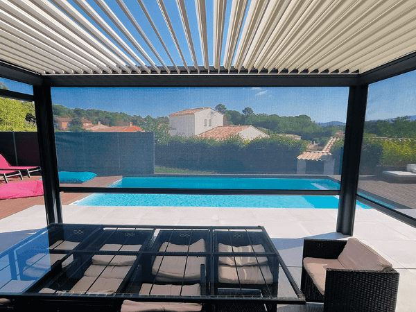 moustiquaire-zip-pergola-600X450.png