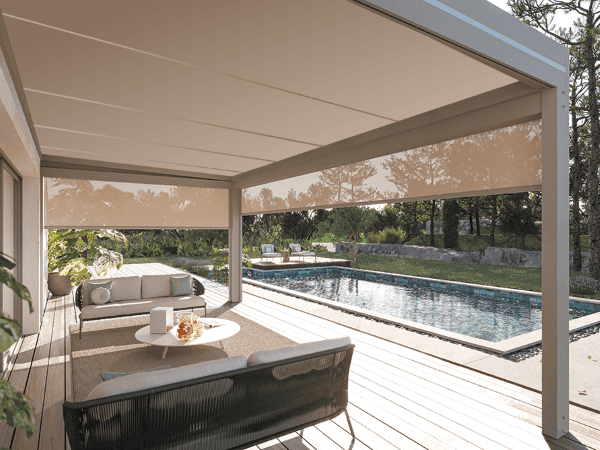 pergola-toit-plat-avec-stores-verticaux.